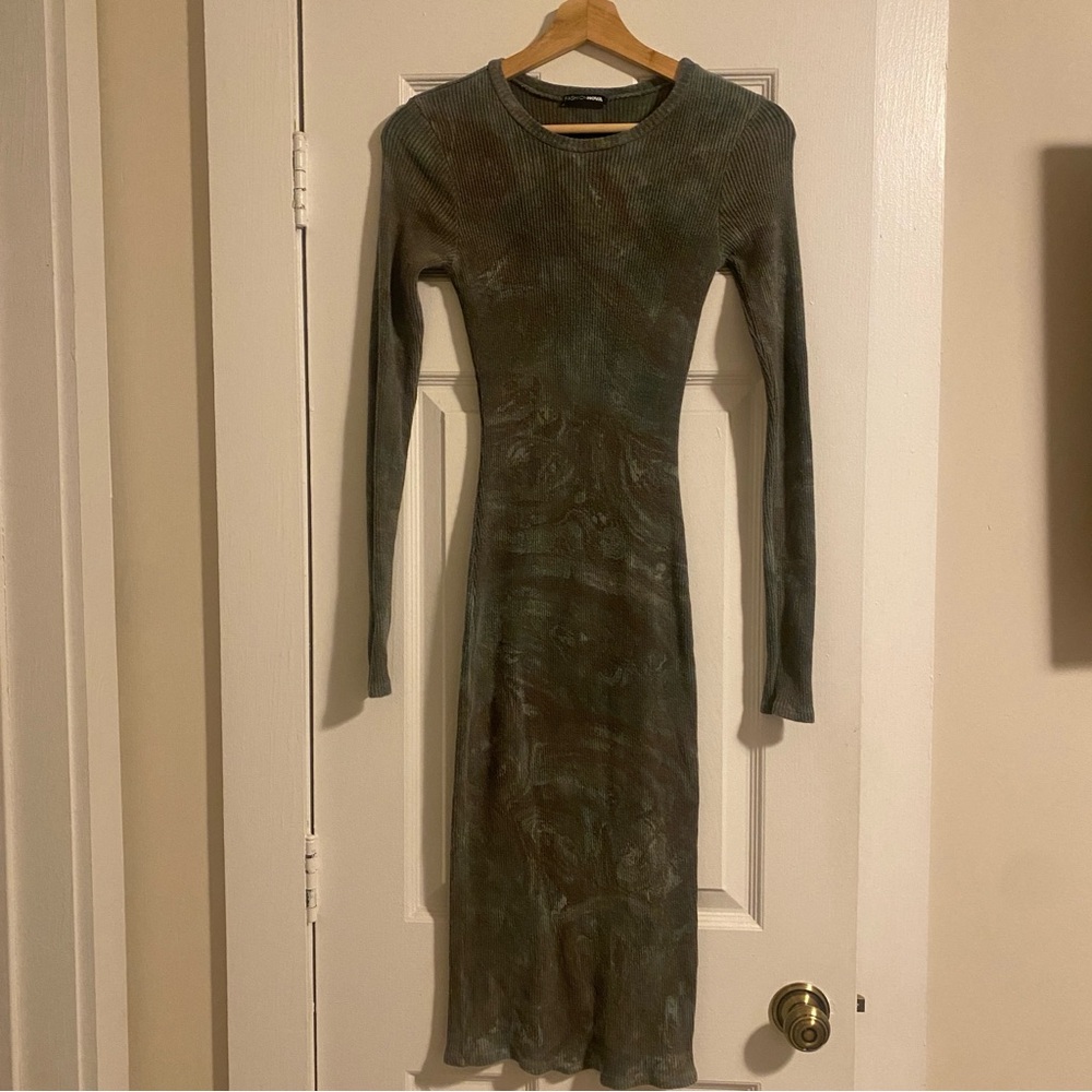 Fashion Nova Marble Long Sleeve Dress